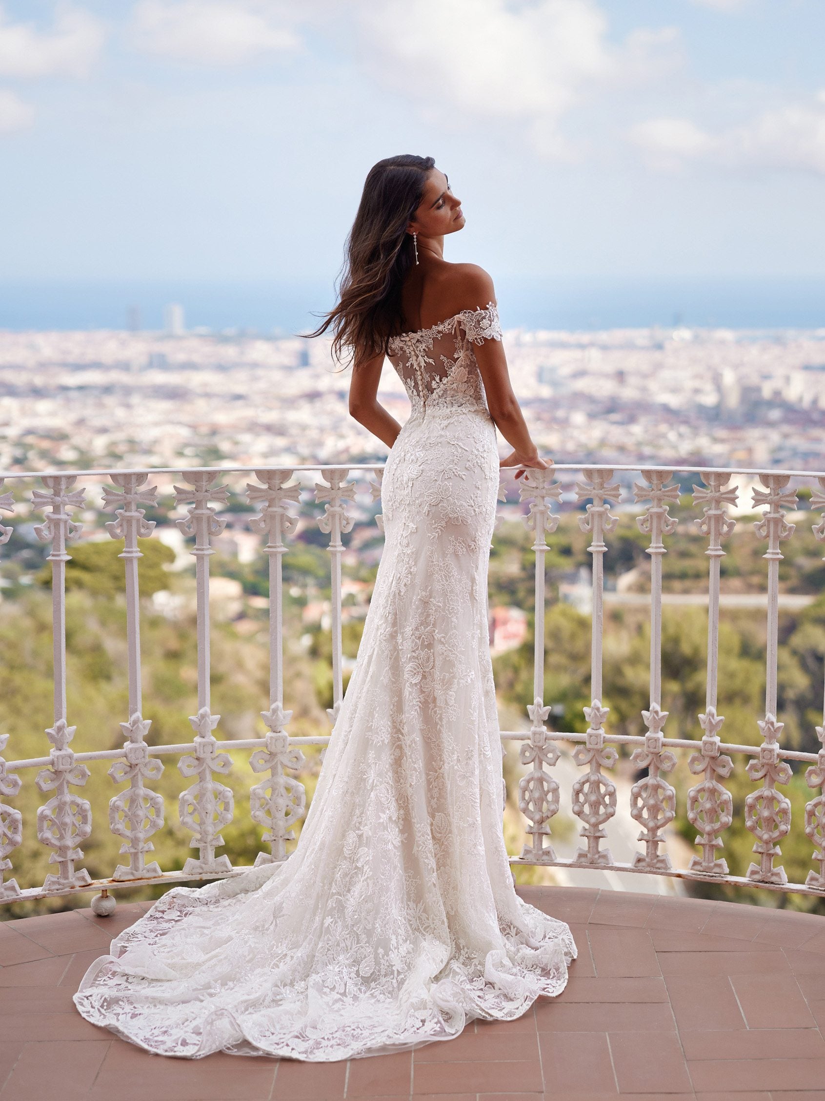 What You Should Consider When Choosing a Wedding Dress