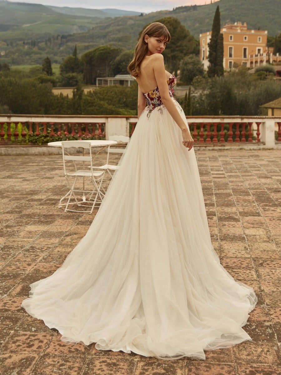 Nicole Colet Collection | Nicole Milano