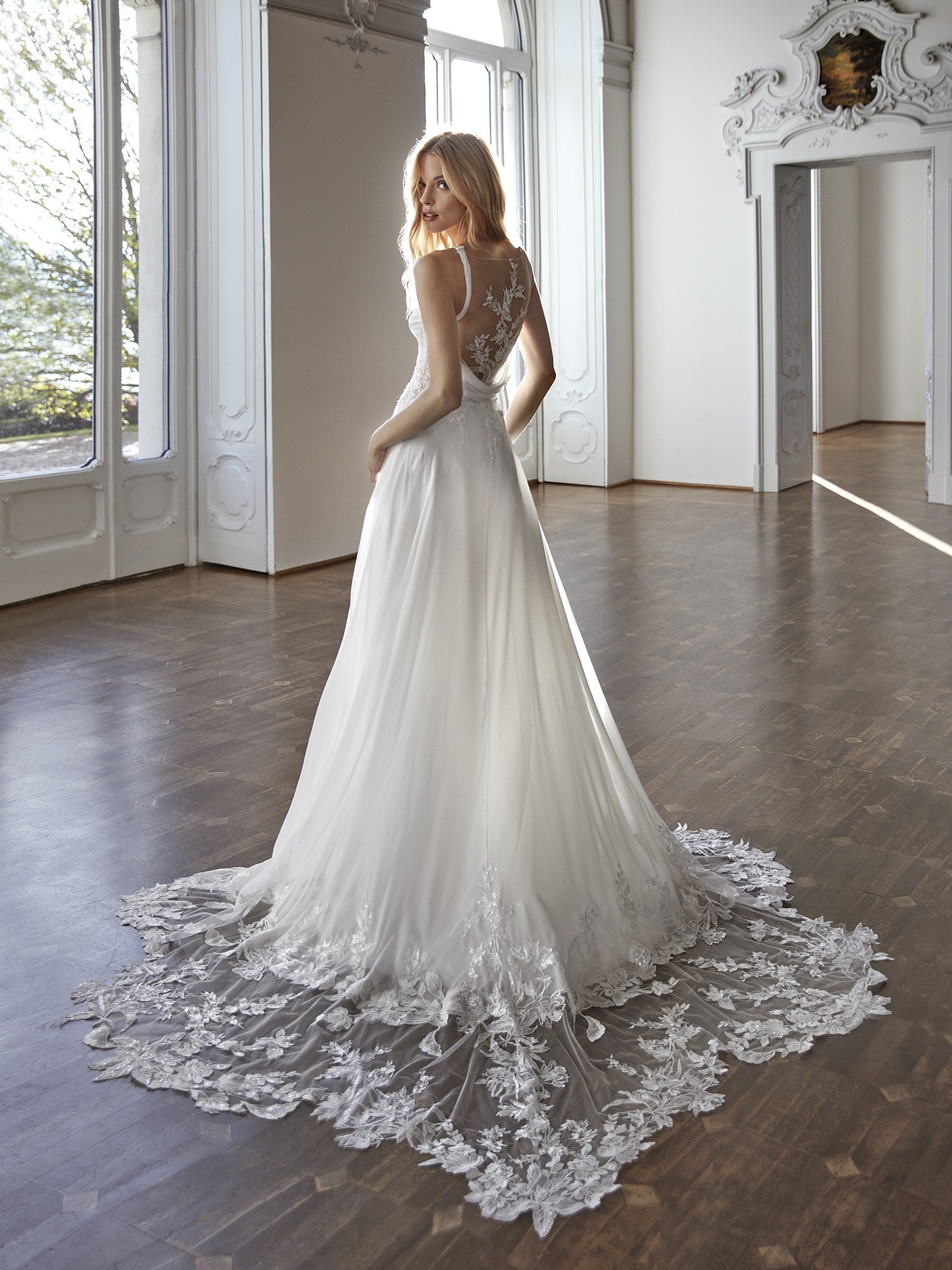 Robe mariée broderie deals