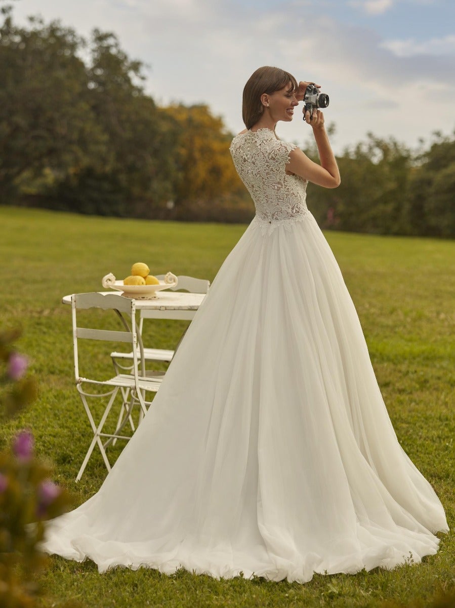 colet nicole ウェディングドレス Nicole Colet Collection | Nicole Milano