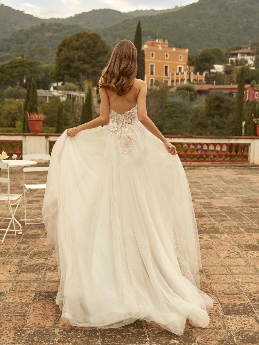 colet nicole ウェディングドレス Nicole Colet Collection | Nicole Milano