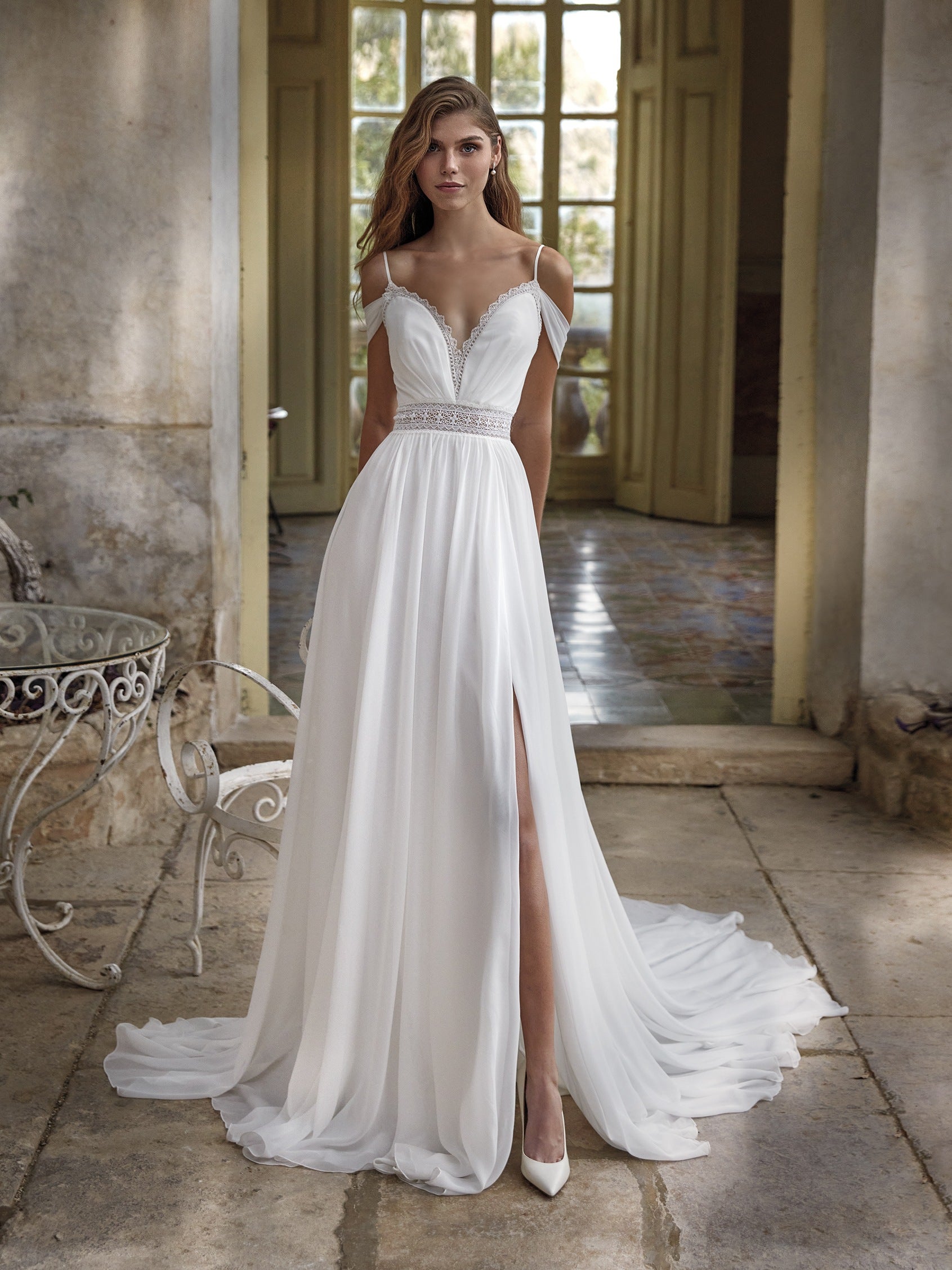 Cap sleeve chiffon wedding dress 2025