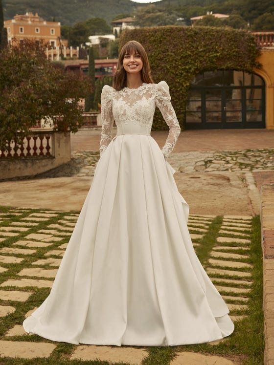 front view princess wedding dress mikado leen