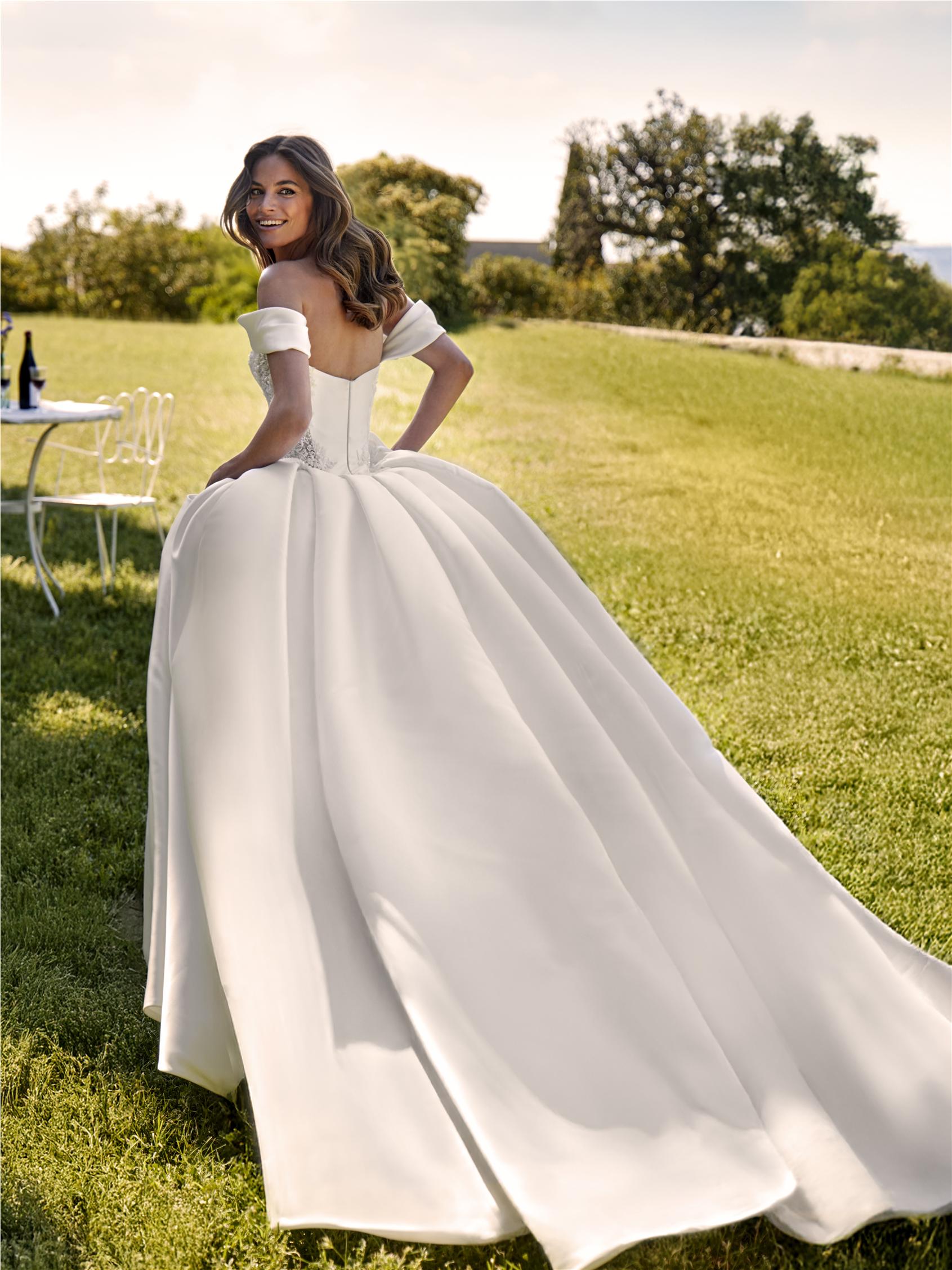 Wedding Dresses | Nicole Milano